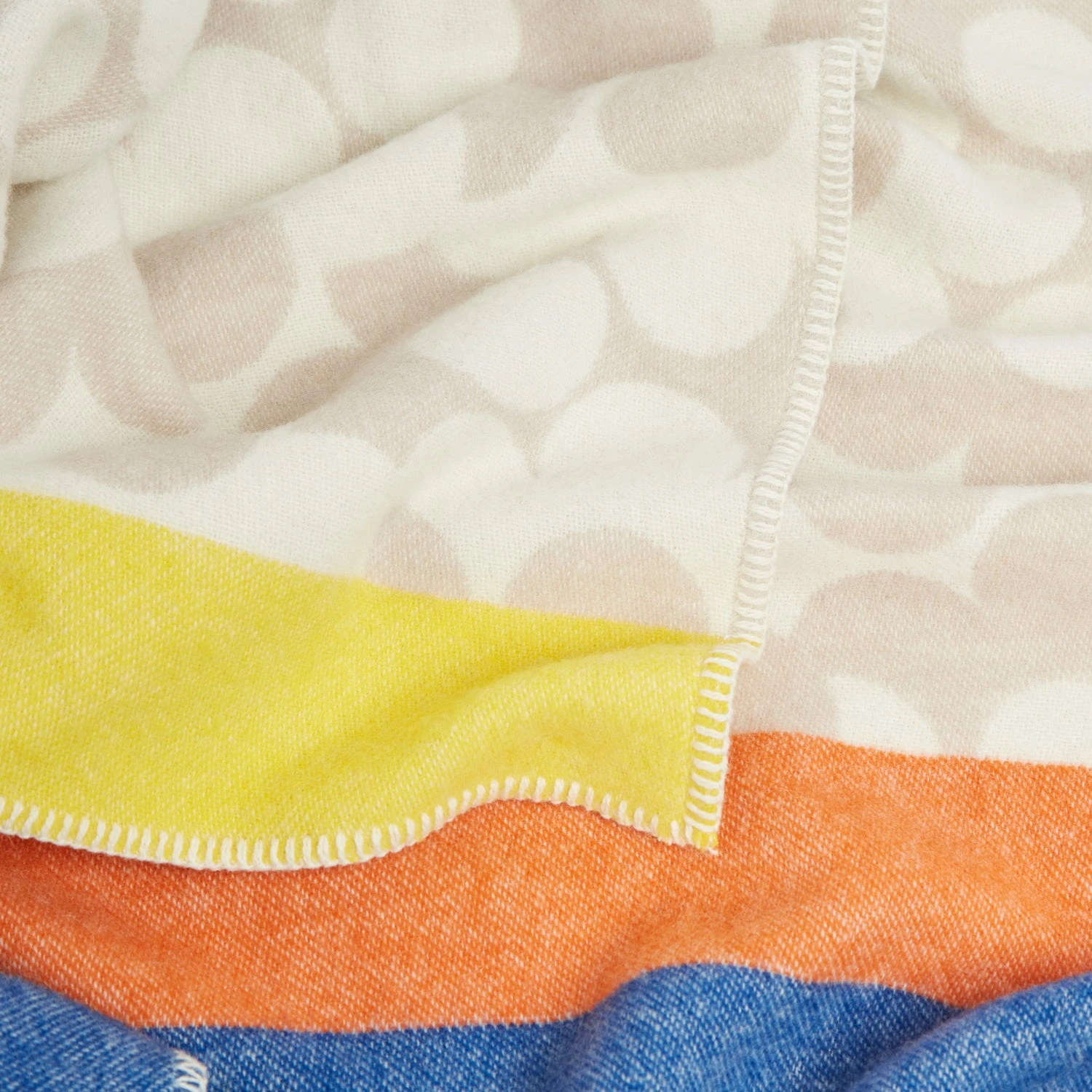 Wool Jacquard Blanket - Puzzle Flower - Image 3