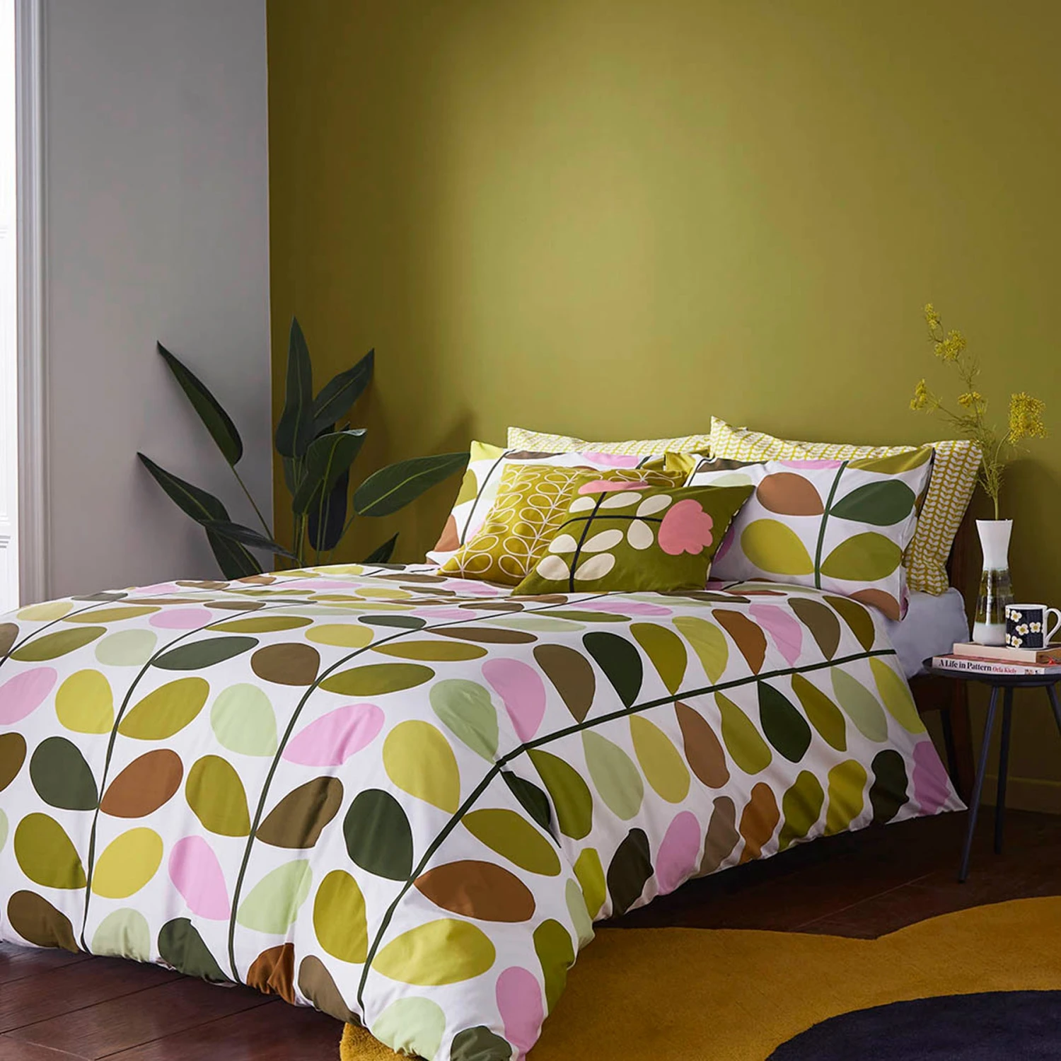 Multi Stem Bed Linen - Spring - Image 3